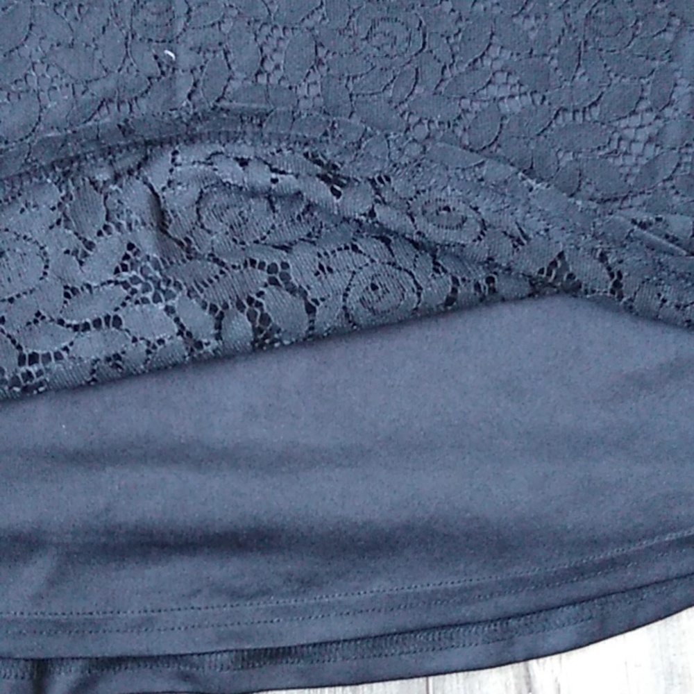 Berryou Black Hallow Out Lace Halter Tank Top 2X - Picture 12 of 15